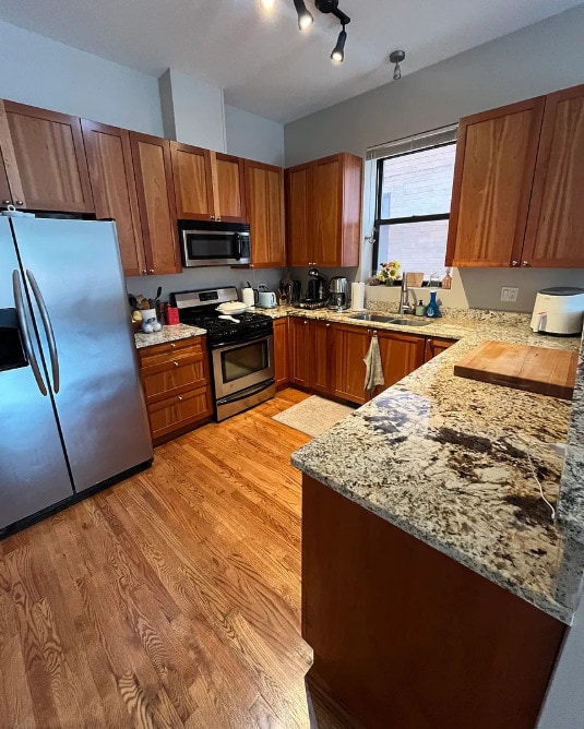 Foto del edificio - 2151 W Evergreen Ave