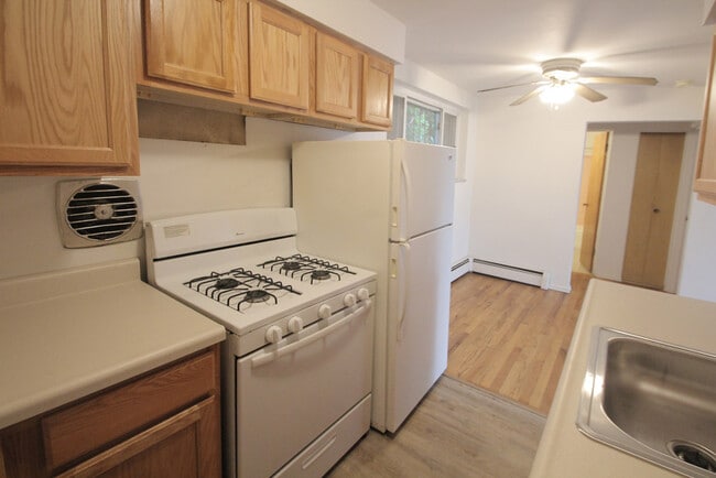 Building Photo - 600 Allenby Ave