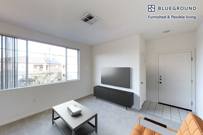 Foto del edificio - 3200 Rubino Dr