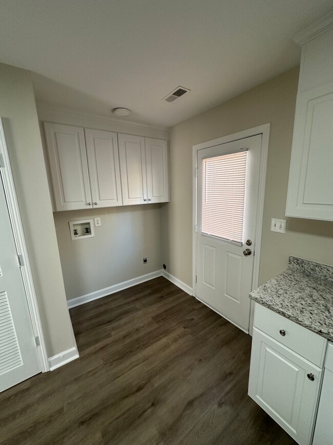 2108 Rouse Rd, Kinston, NC 28504 Townhome Rentals in Kinston NC