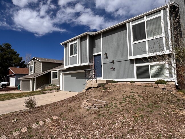 Foto del edificio - 7624 Montarbor Dr