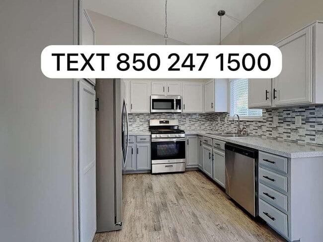 Building Photo - 610 Scotch Pine Dr