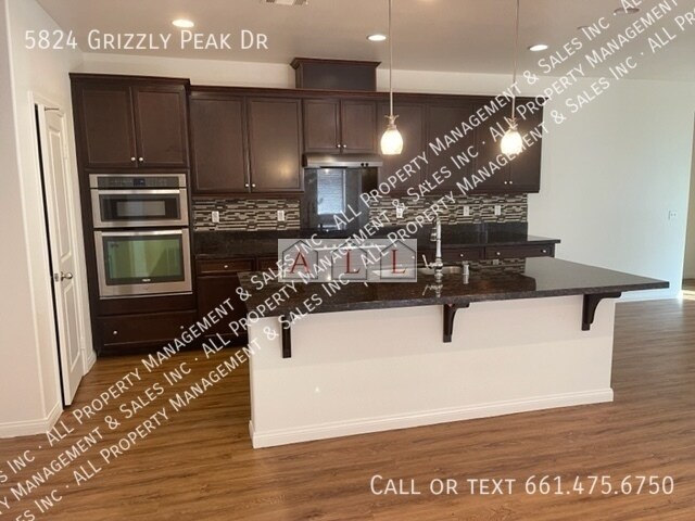 Foto del edificio - 5824 Grizzly Peak Dr