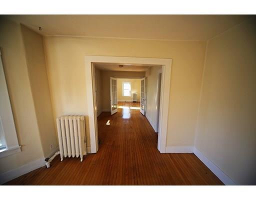 Foto del edificio - 133 Waverly Ave