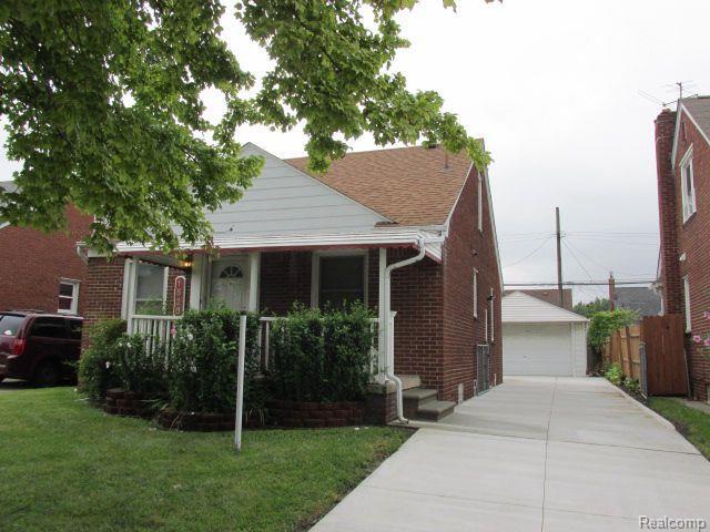 Primary Photo - 1528 Cleveland Ave