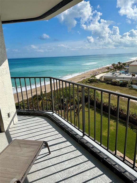 Foto del edificio - 9650 S Ocean Dr