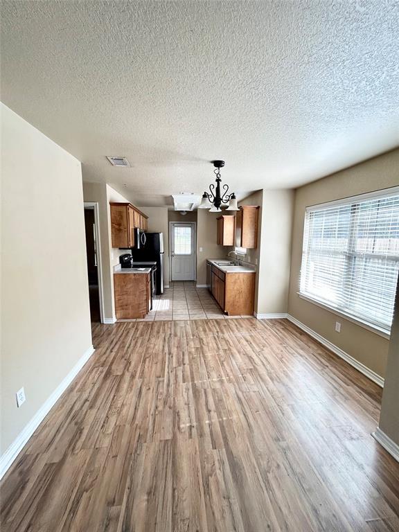 Building Photo - 127 Bolero Way