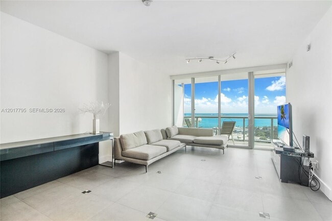 Building Photo - 888 Biscayne Blvd