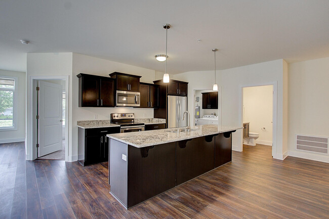 Foto del edificio - w171s7404 Lannon Dr