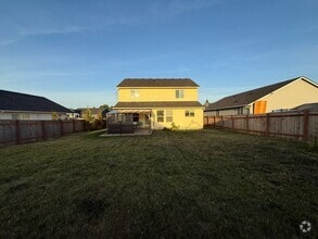 Building Photo - 405 Cardinal Ave