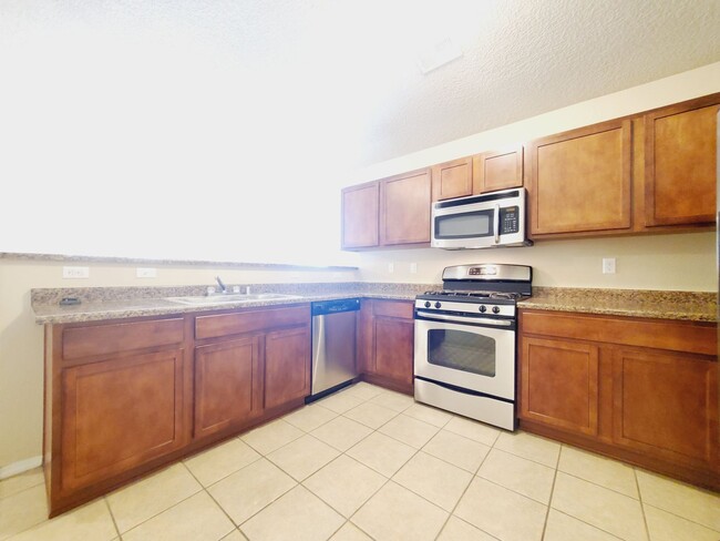 Foto del edificio - 3 bed 2 bath home in Huning Ranch