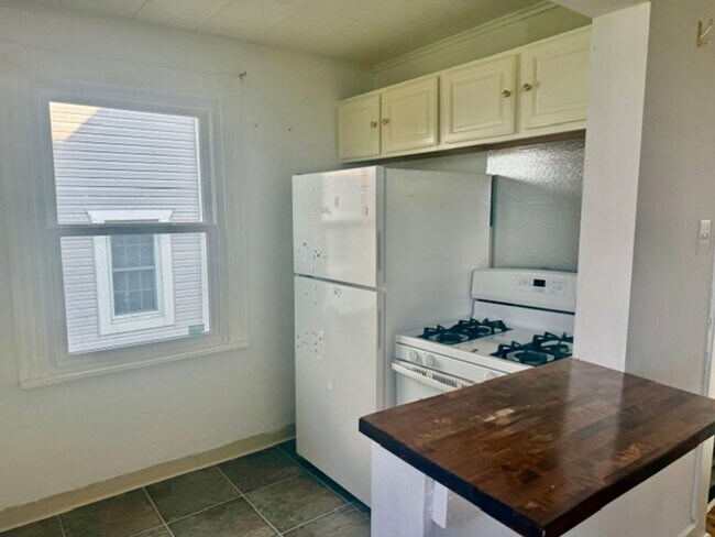 Foto del edificio - 2 Bedroom House for Rent Irwin, PA 15642