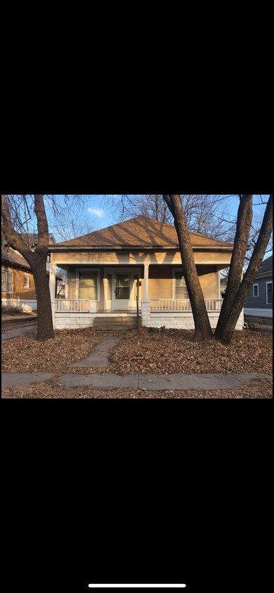 Primary Photo - 128 S Erie St
