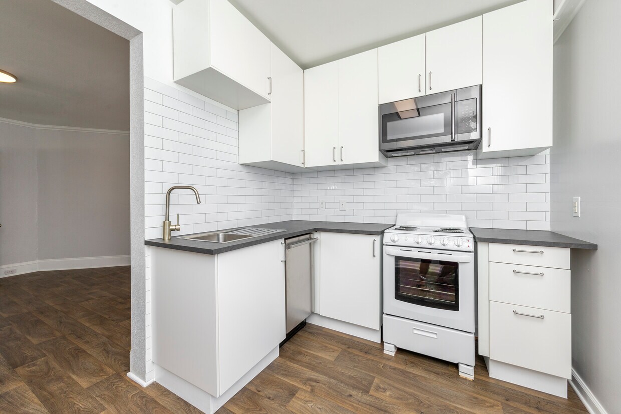 343 W Government Ave Unit 1, Norfolk, VA 23503 Apartments in Norfolk