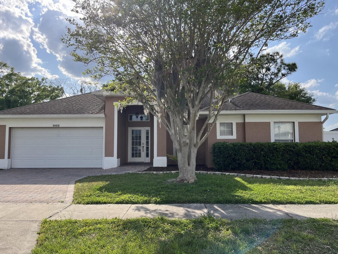 Primary Photo - 3022 Bay Laurel Cir S