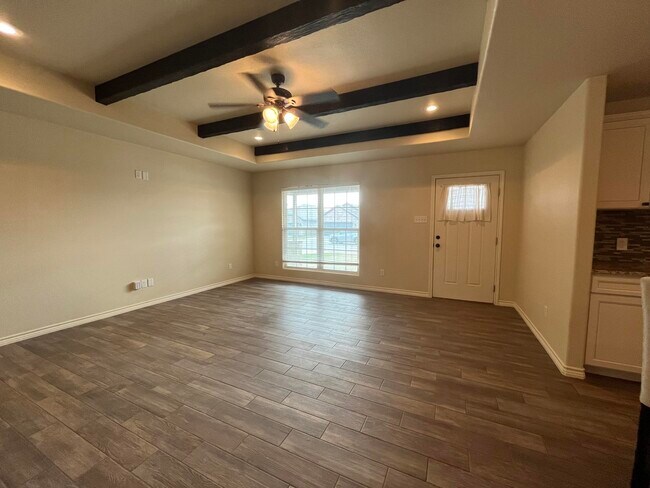 Building Photo - 10327 Avenue X