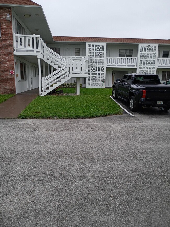 Foto del edificio - 1501 NW 43rd Ave