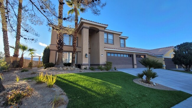 Building Photo - GORGEOUS 4/3 IN THE SW!!!