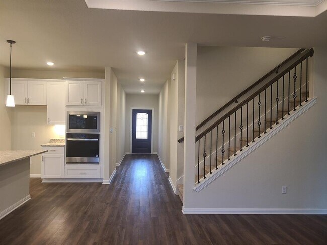 Foto del edificio - 32 Pacific Loon St