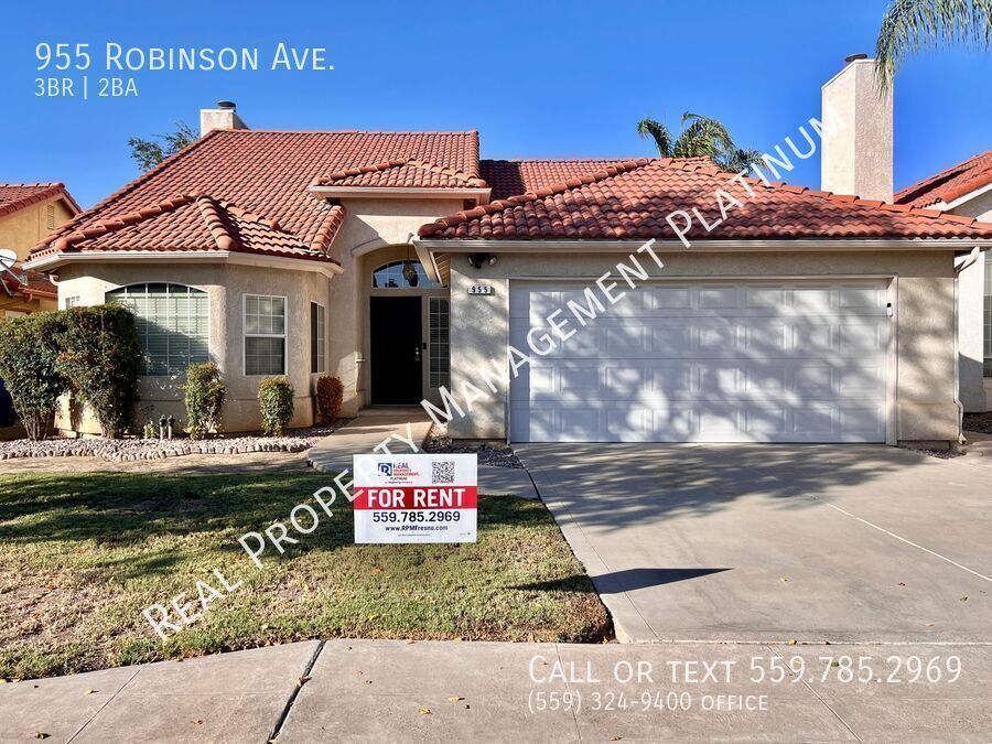 Foto principal - $2,250 Clovis & Dakota, 3 Bedroom Home - R...