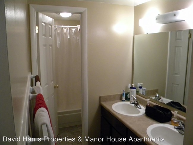 Building Photo - 2 br, 2 bath Room For Rent - 469 N 100 E