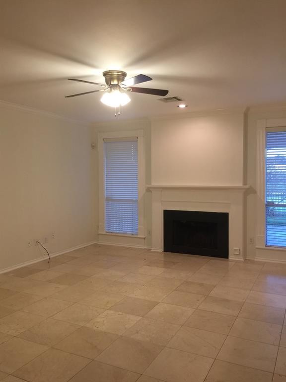 Foto del edificio - 12413 Shady Downs Dr