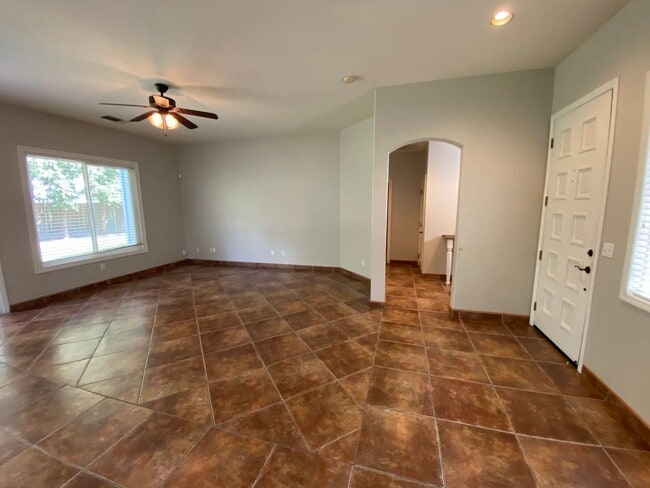 Building Photo - Beautiful NW Visalia home coming soon!