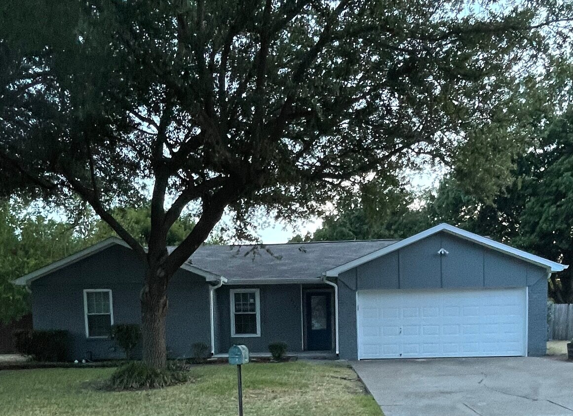 7237 Windcrest Ln, Fort Worth, TX 76182 House Rental in Fort Worth