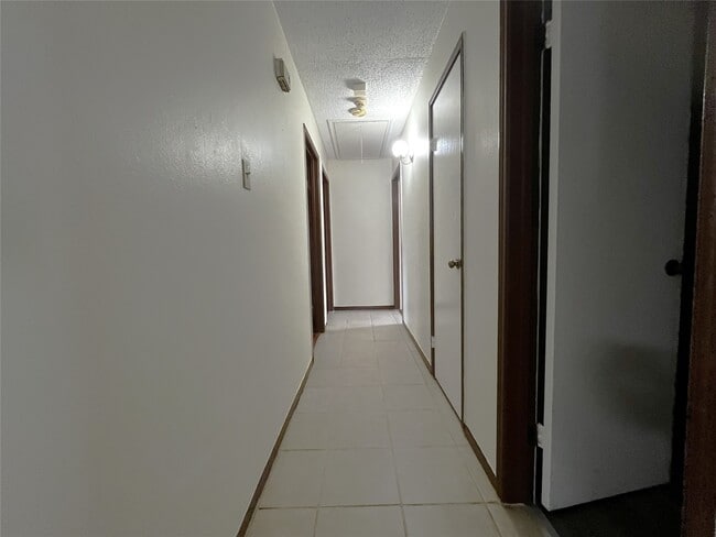 Building Photo - 731 Seafoam Rd