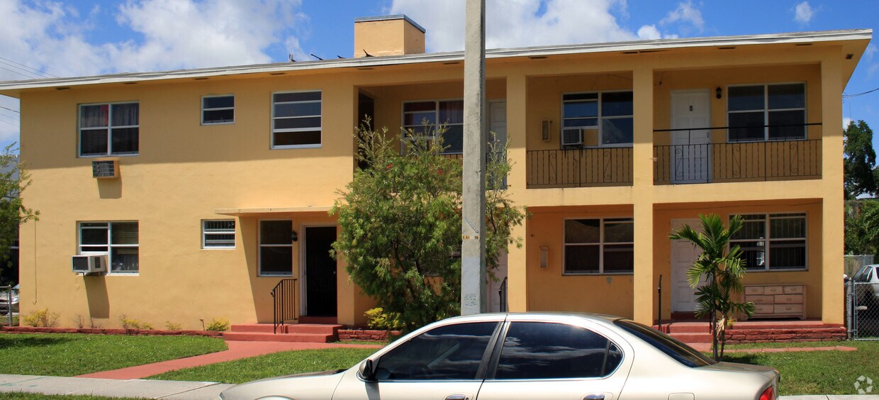 Primary Photo - 1575 SW 2nd St