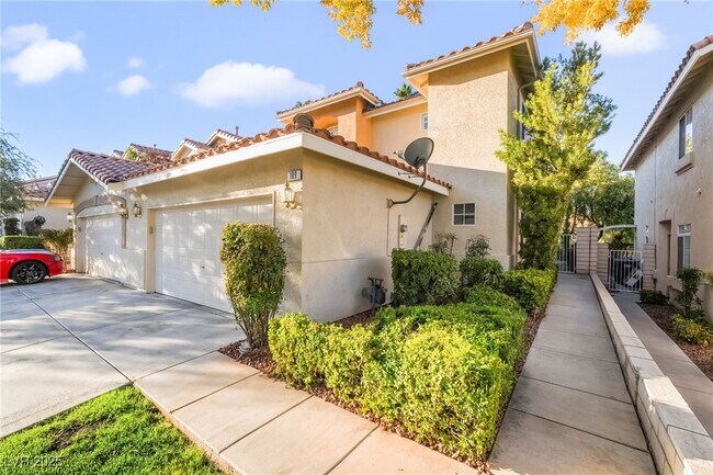 Foto del edificio - 109 Broken Rock Dr