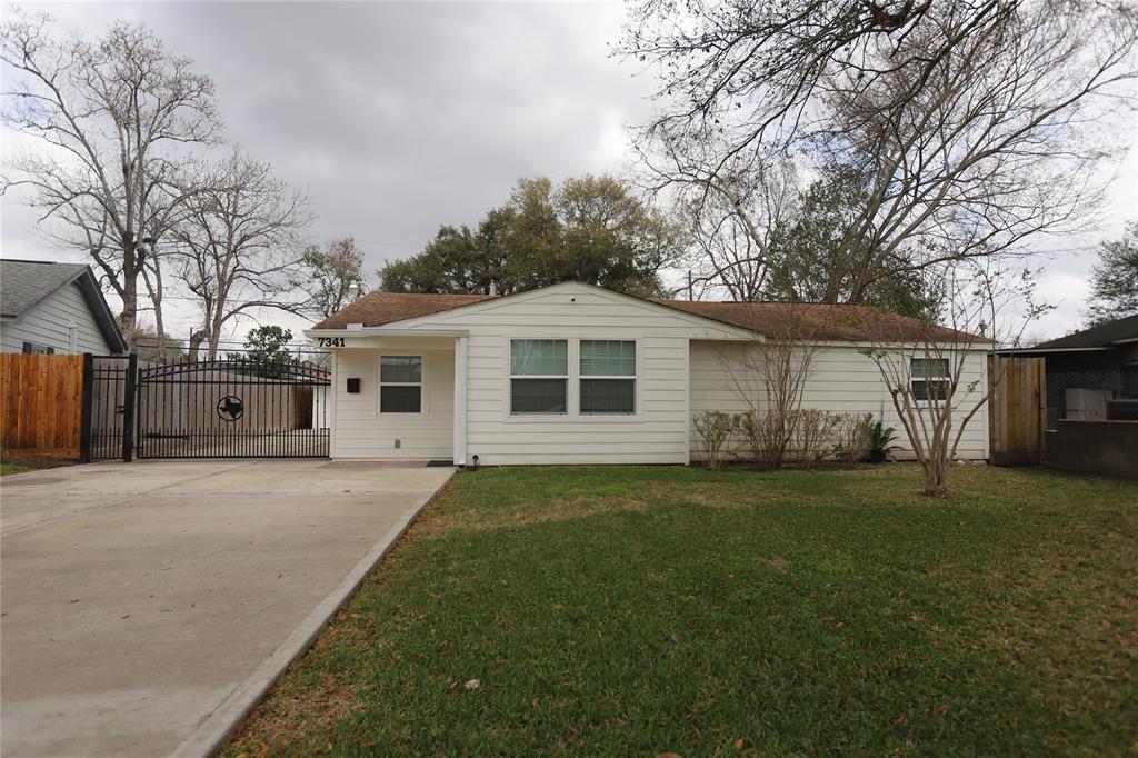 Primary Photo - 7341 Oak Hl