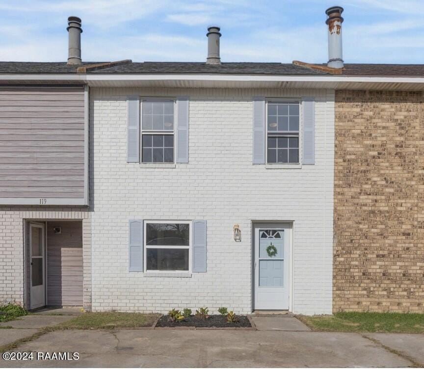 121 Courtney Dr, Duson, LA 70529 Townhome Rentals in Duson LA