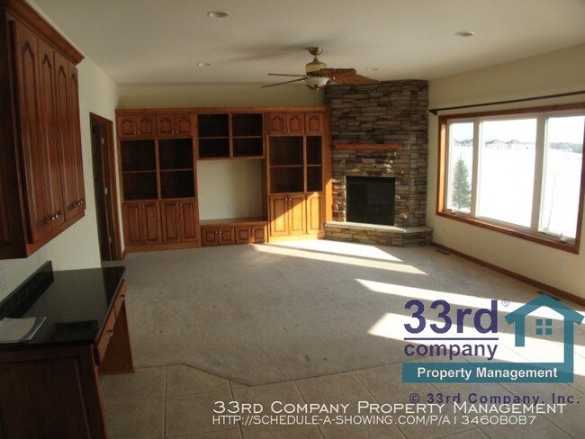 Building Photo - 2082 Arnold Palmer Dr