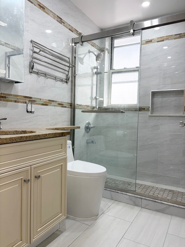 Foto del edificio - 2237 W 1st St