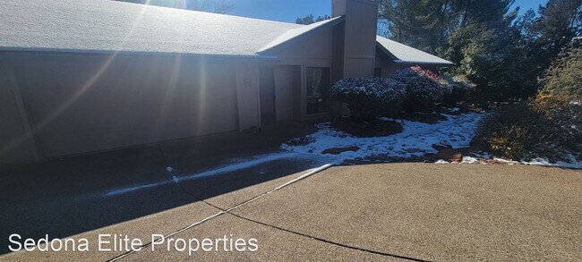 Building Photo - 3 br, 2 bath House - 30 QUARTZ DRIVE