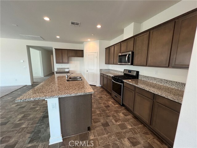 Building Photo - 29875 Blueridge Ct