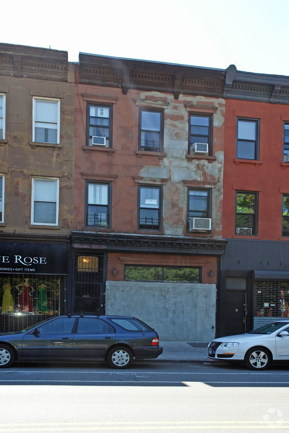 Primary Photo - 333 5th Ave