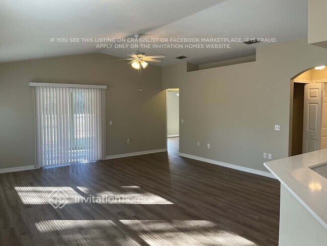 Building Photo - 1014 Heron Ct