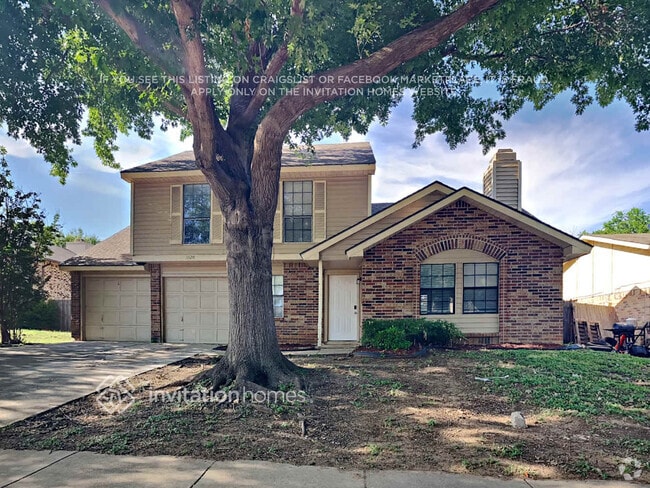 Building Photo - 3120 Woodlark Dr