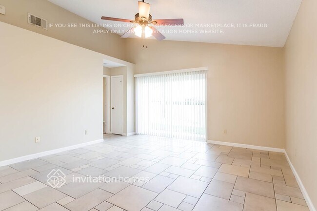 Foto del edificio - 10717 Brice Ct
