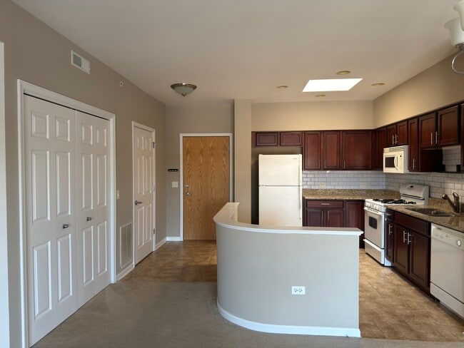 Foto del edificio - 3501 Wellington Ct