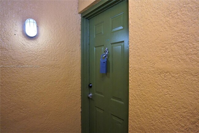 Foto del edificio - 2201 W Preserve Way