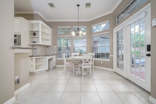 Building Photo - 5415 Emerald Brook