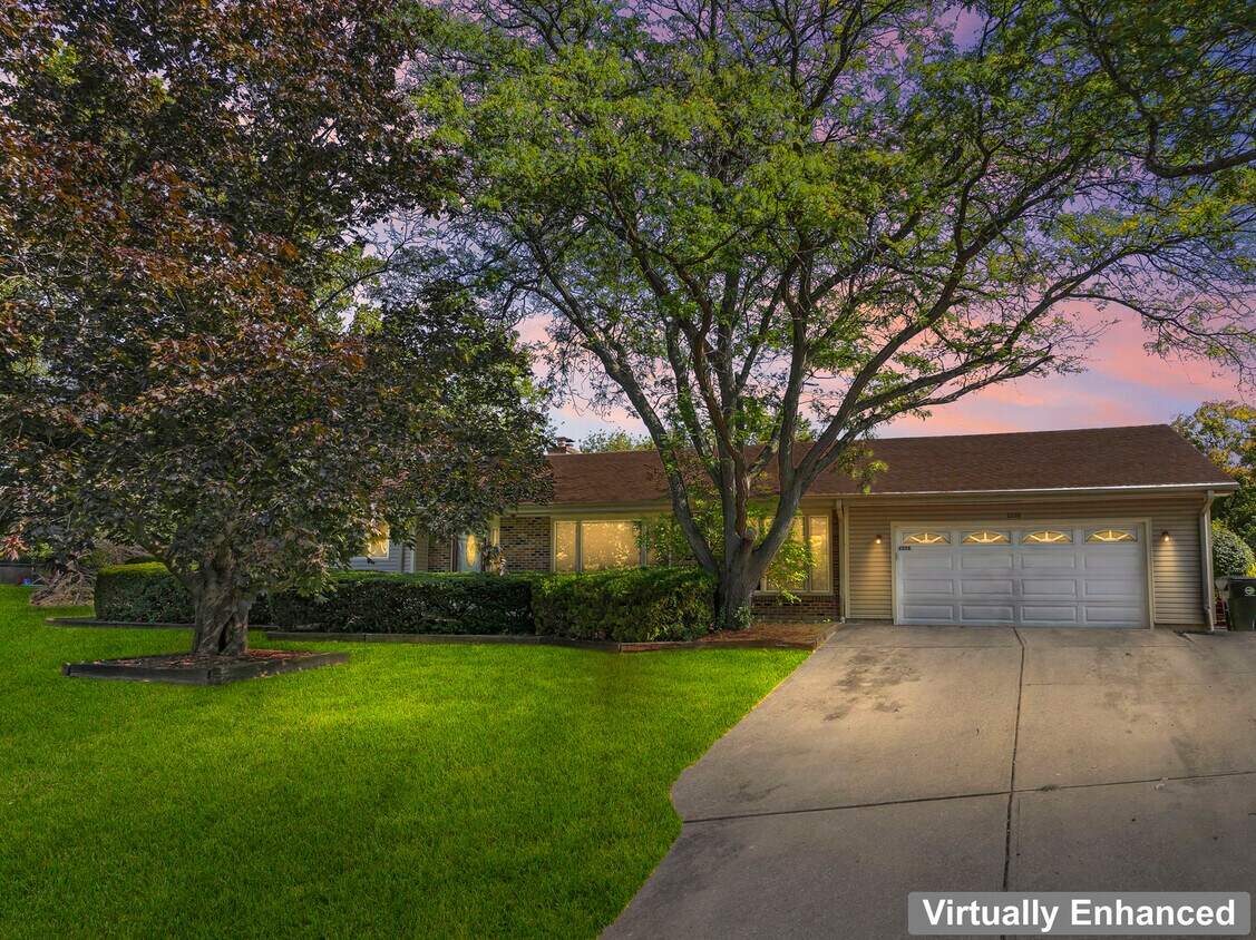 Primary Photo - 2226 Shannondale Dr