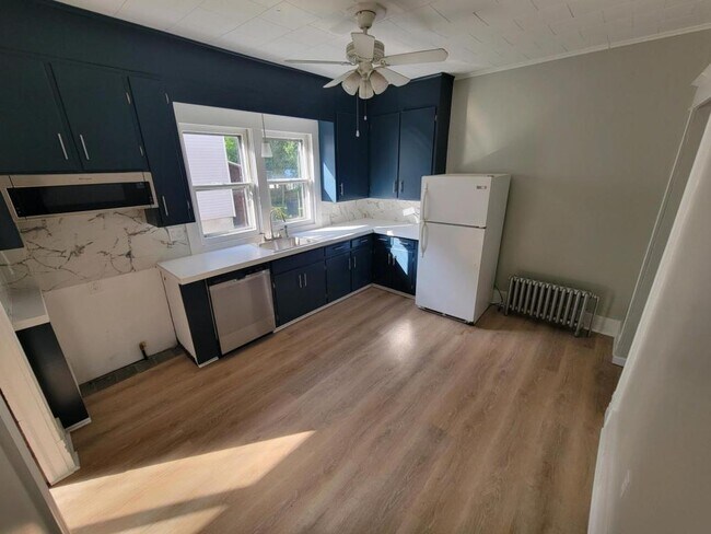 Foto del edificio - 1466 Kellogg St