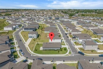 Building Photo - 2375 Lancashire St