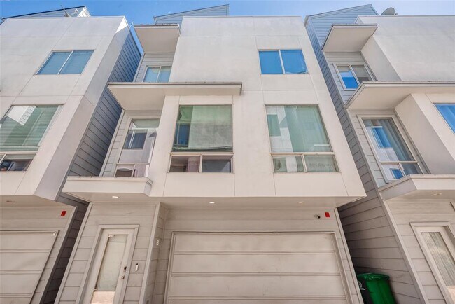 Foto del edificio - 5710 Winsome Ln