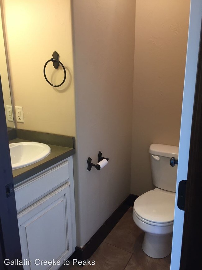 Building Photo - 3215 WARBLER Way