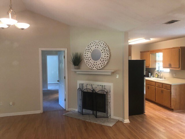 Foto del edificio - 55 Rollingwood Trail